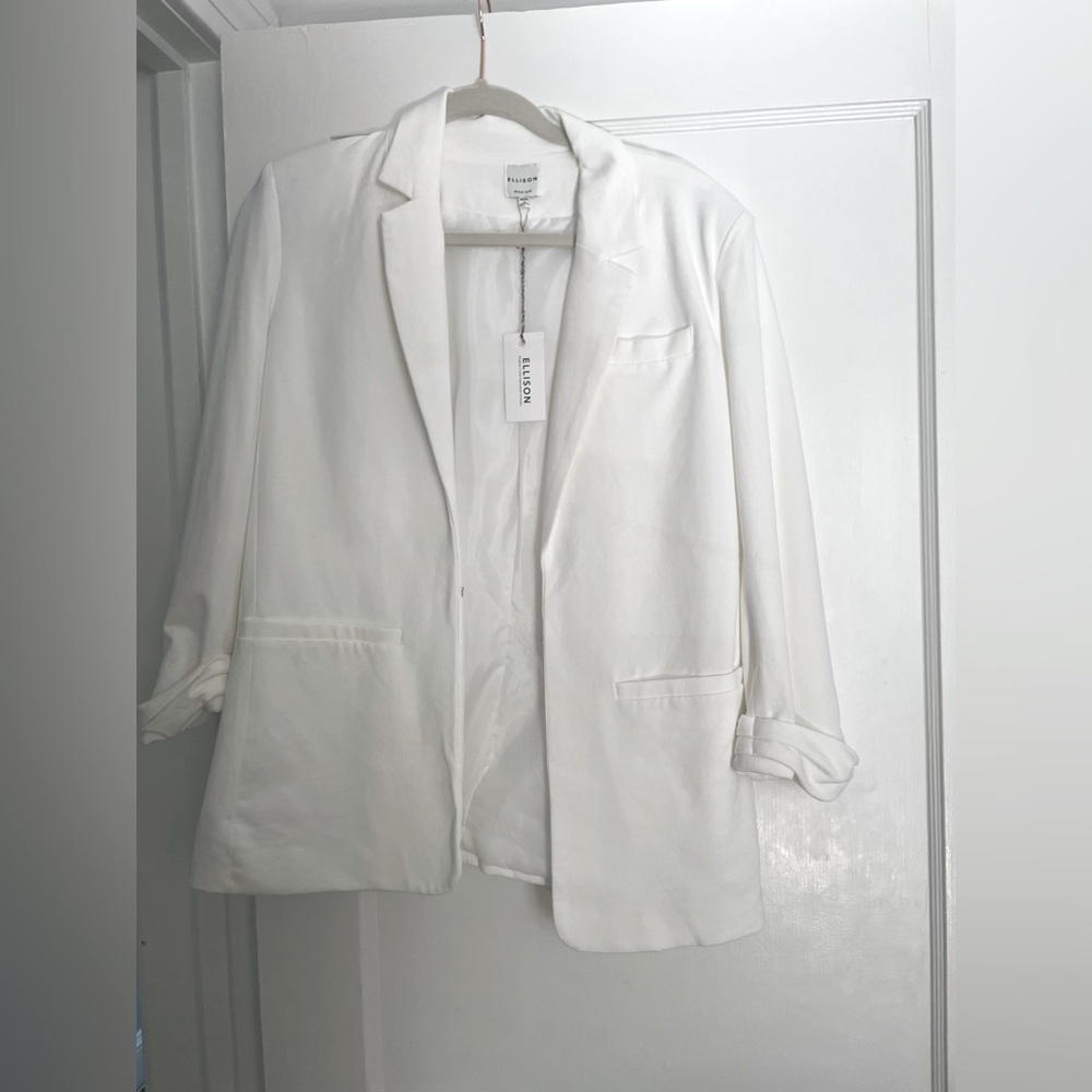 Ellison medium women’s blazer NWT